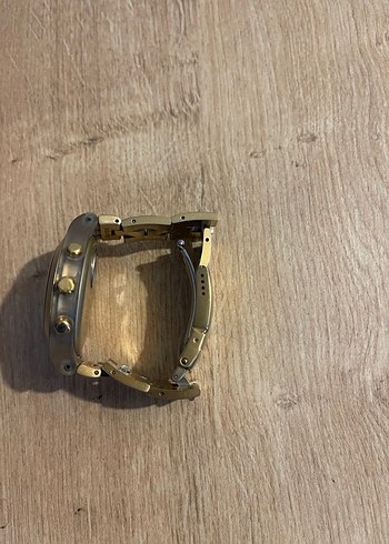 swatch kadın gold saat - Görsel 4