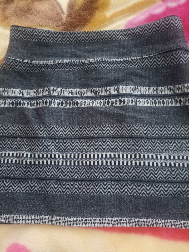 Gri Desenli  etek - Görsel 2