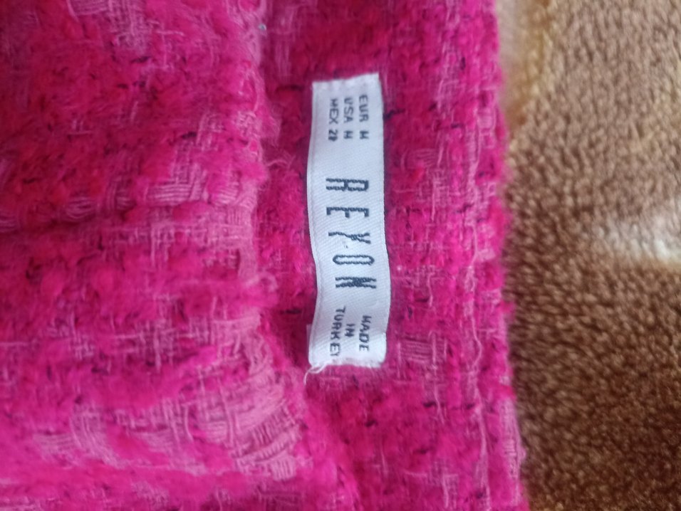 Düğmeli penbe şortlu  etek - Görsel 2