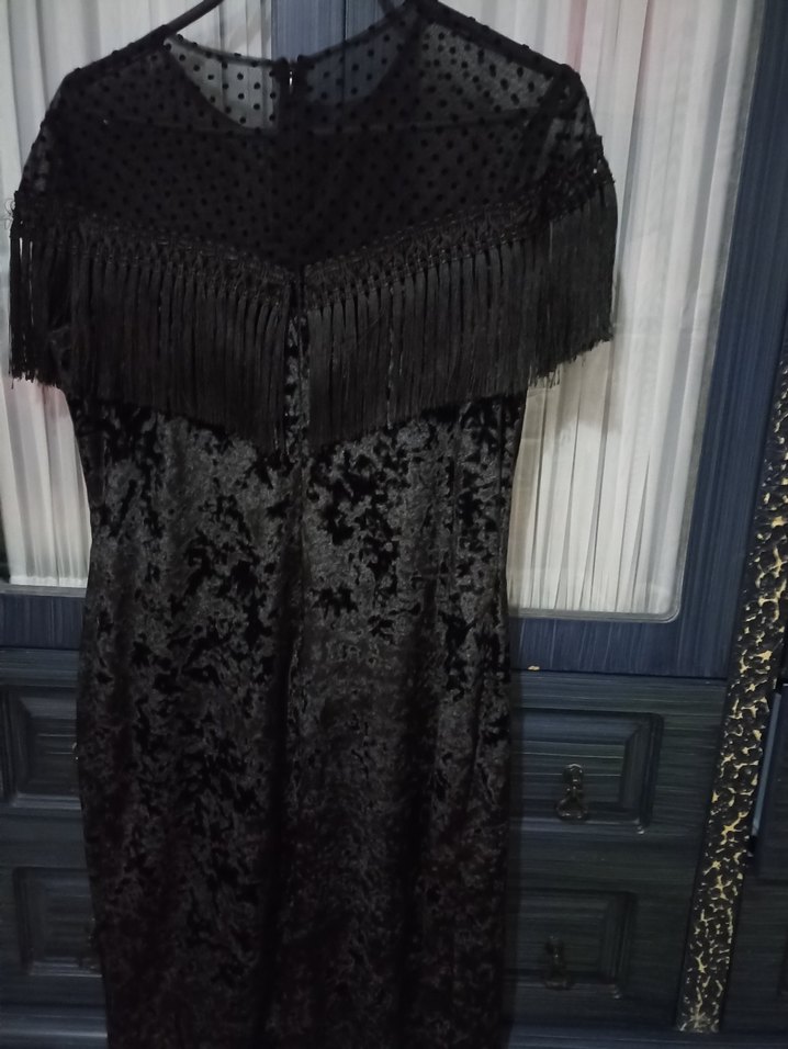 Püsküllü Siyah Gotik Kadın Abiye Elbise - Görsel 4