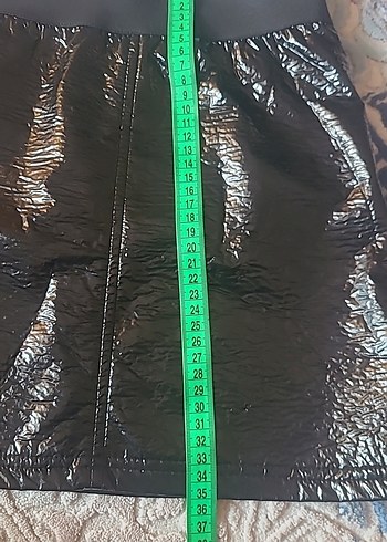 Siyah Deri Mini Etek Pilili - Görsel 6