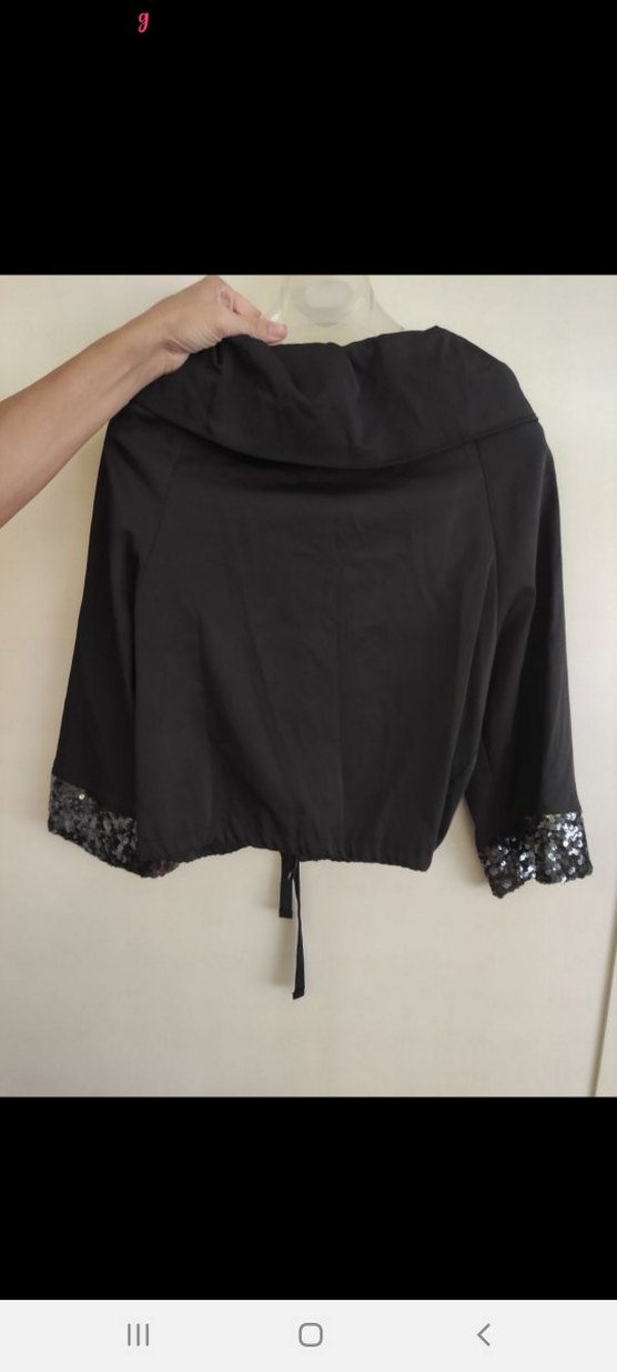 Volanlı Siyah Mini Kadın Ceket - Görsel 3