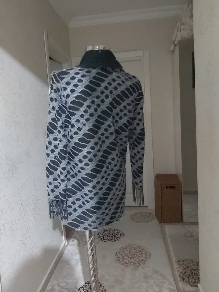 Gri Batik Desenli Uzun Kadın hırka - Görsel 5