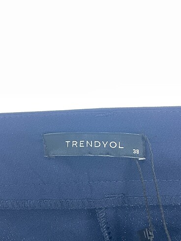 38 Beden lacivert Renk Trendyol & Milla Düz Kesim %70 İndirimli.