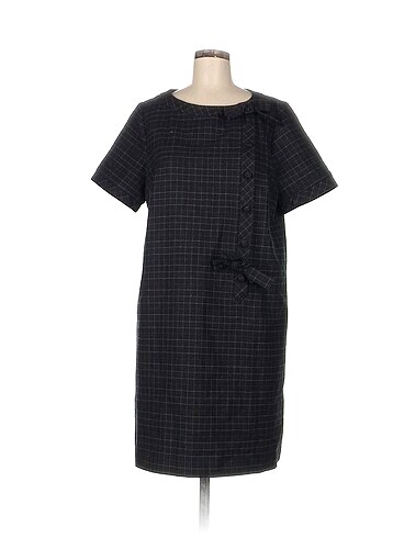 Carolina Herrera Kısa Elbise %70 İndirimli.
