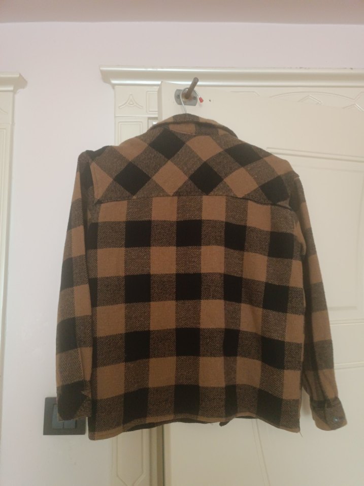 Düğmeli Kahverengi Uzun Kollu Gömlek - Görsel 2