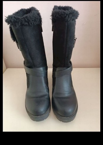 Siyah Süet Kürklü Kız Botları - Görsel 8