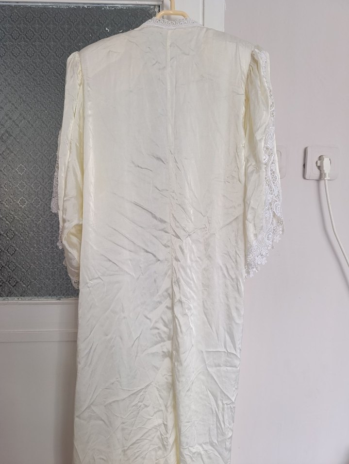 Bohem Uzun Beyaz Kadın Sabahlık - Görsel 2