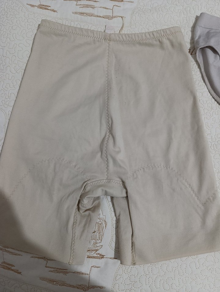 Bej korse ve külot - Görsel 2