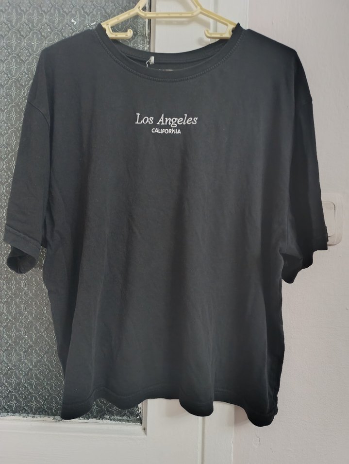 Siyah Baskılı kadın Tişört - Görsel 2