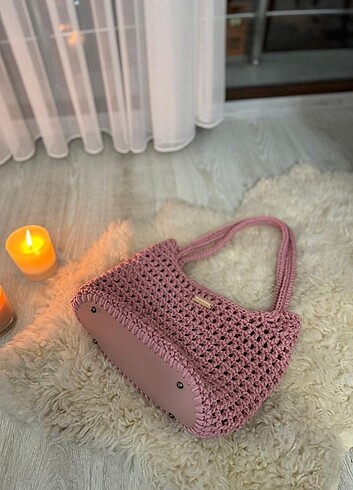 El Örgüsü Pembe Çanta - Şık ve Doğal Tasarım