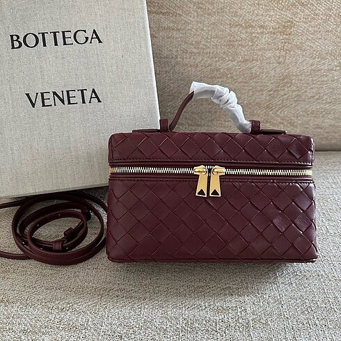 Bottega Veneta çanta
