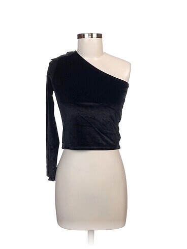 Zara Bluz %70 İndirimli.