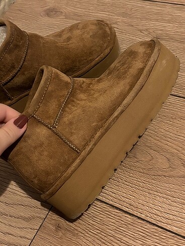 38 Beden MİNİ UGG