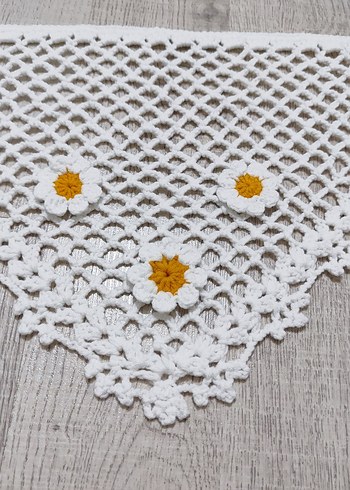 Nakışlı Beyaz Örgü Bandana - Görsel 4