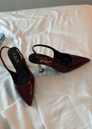 Bordo Rugan Stiletto Kemerli Kadın Ayakkabı