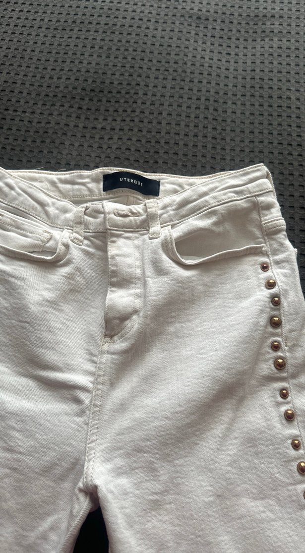 Nakışlı Beyaz Düğmeli Kadın Kot Pantolon - Görsel 2