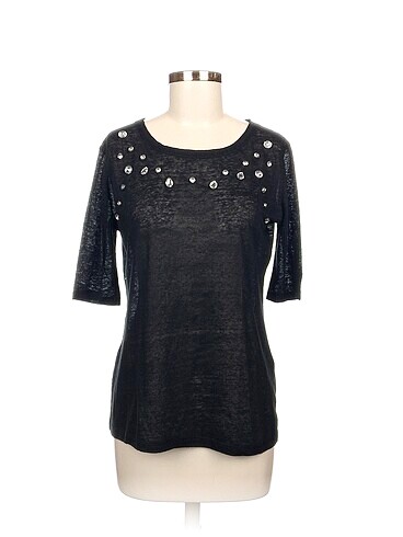 Zara T-shirt %70 İndirimli.