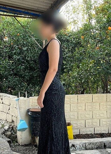 s Beden Siyah işleme detaylı abiye