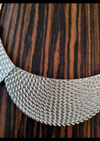 Zara Geometrik Formlu Metal Kolye - Görsel 3