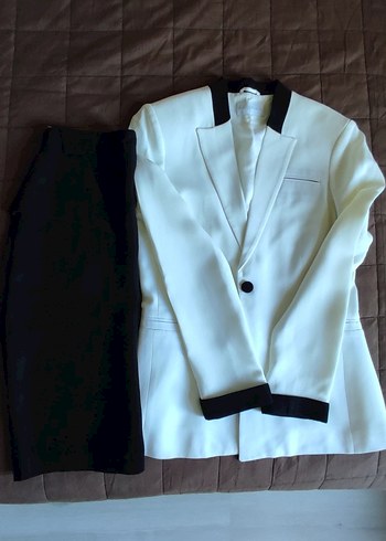 36 Beden Düğmeli Beyaz Kadın Blazer Ceket ve etek takım elbise