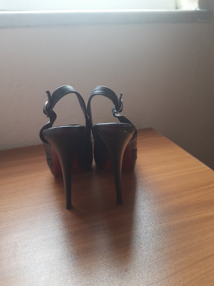 Tokalı Siyah Stiletto Topuklu Kadın Ayakkabı - Görsel 4