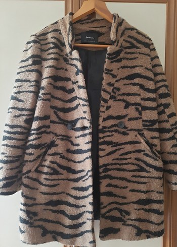 Zebra Desenli Kahverengi Kadın Midi Kaban - Görsel 2