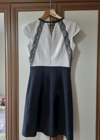 Dantel Detaylı Siyah Beyaz Midi Elbise - Görsel 5