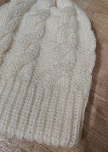 Beyaz Örgü  Kadın Bere - Görsel 4