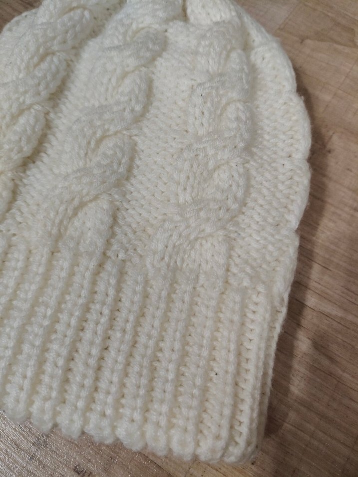 Beyaz Örgü  Kadın Bere - Görsel 4