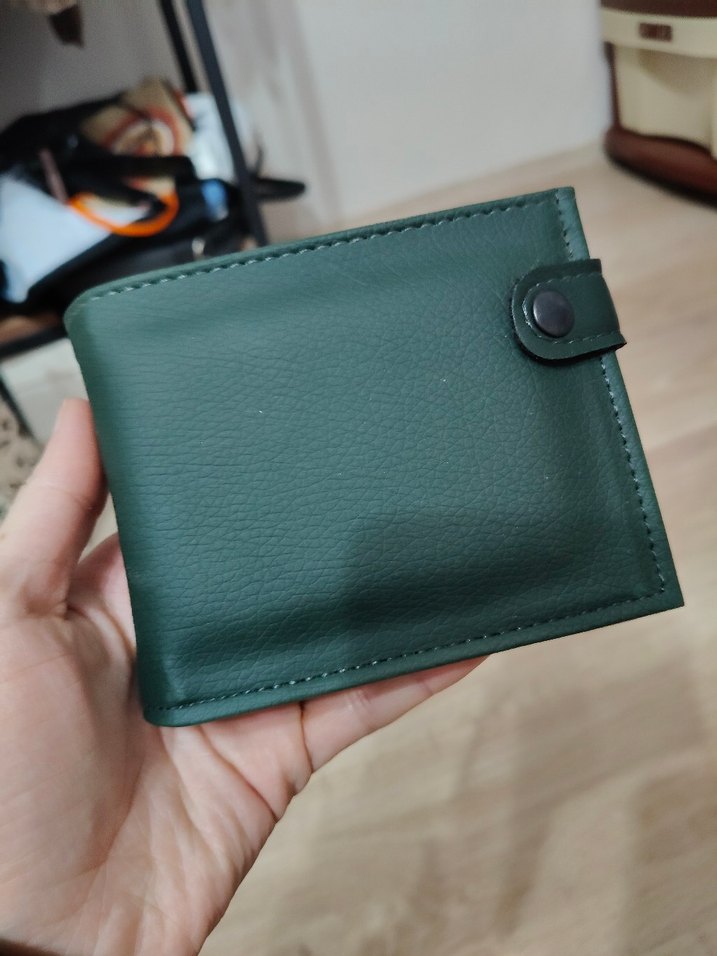 Yeşil Minimalist Erkek Cüzdan-
İmalattan Sıfır Ürün - Görsel 2