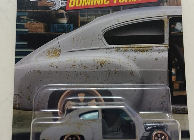 HOTWHEELS DOMİNİC TORETTO 1950 CHEVY FLEETLİNE - Görsel 2