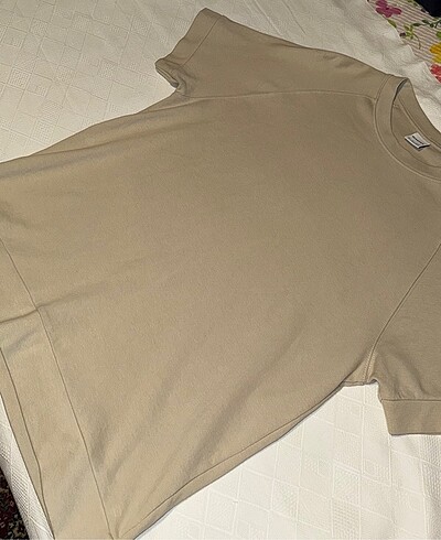 BERSHKA t shirt S BEDEN OVERSİZE TEMİZ