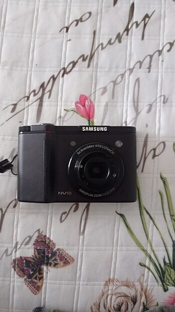 Samsung NV10 dijital kamera