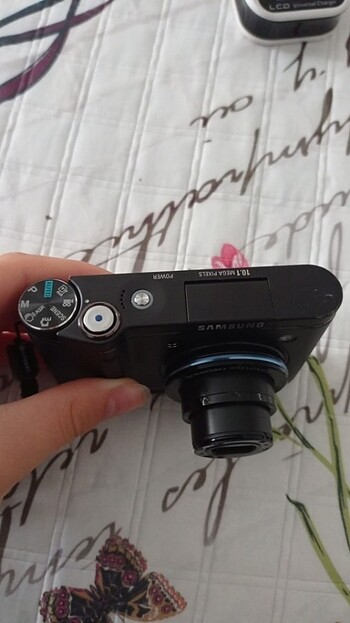 Beden Samsung NV10 dijital kamera