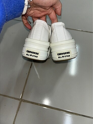 37 Beden Beyaz converse
