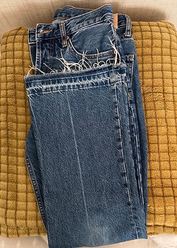 38 Beden Düğmeli Mavi Midi Kot Pantolon