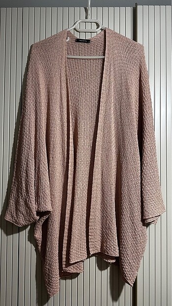 Pembe Kimono