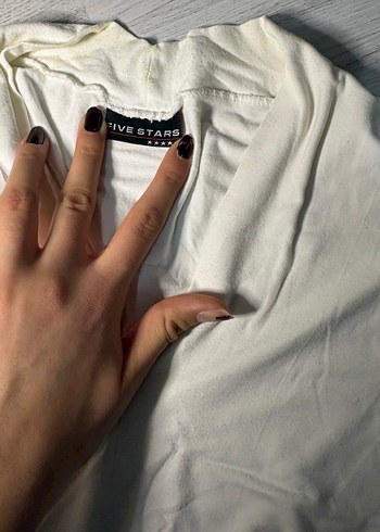 Beyaz Keten V Yaka Kadın Tişört - Görsel 6