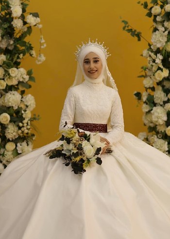 Uzun Kollu Beyaz Drape Detaylı gelinlik - Görsel 3