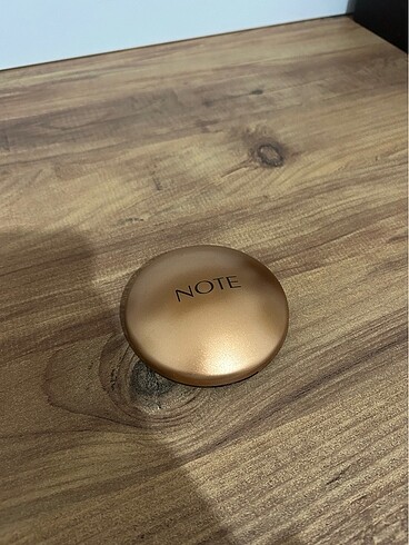 Note bronzer