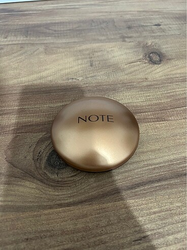 Note Note bronzer