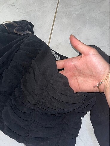 s Beden Siyah Crop
