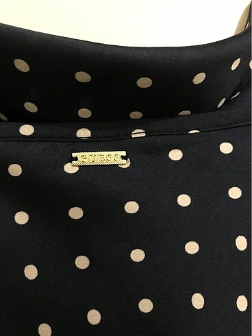 xs Beden Guess Saten Elbise