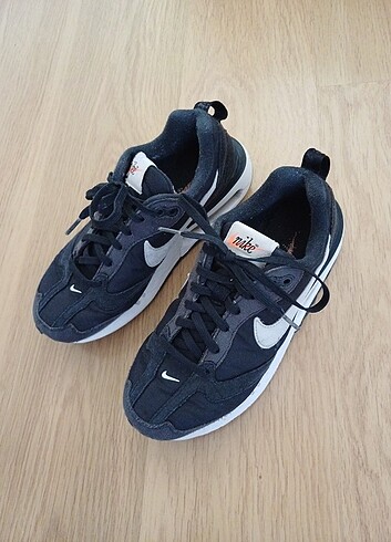 36 Beden Nike çocuk ayakkabı