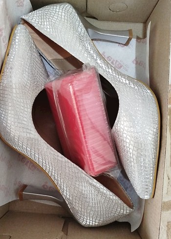 Beyaz Yılan Derisi Görünümlü Şık Topuklı - Görsel 5