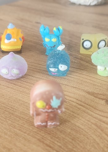 Renkli Mini Figürler Seti