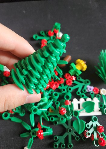 Renkli Lego Çiçek ve Ağaç Parçaları - Görsel 3