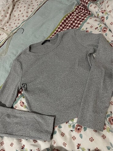 Trendyol & Milla Trendyolmilla crop uzun kollu bluz