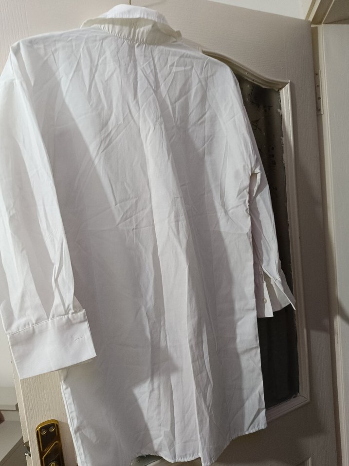 Düğmeli Beyaz Midi Kadın Gömlek - Görsel 2